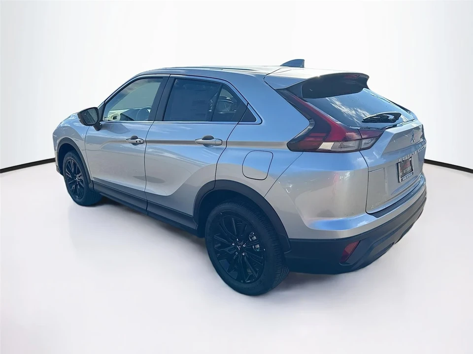 2025 Mitsubishi Eclipse Cross - Image 5 of 21