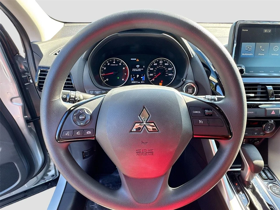 2025 Mitsubishi Eclipse Cross - Image 11 of 21