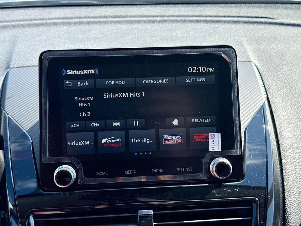 2025 Mitsubishi Eclipse Cross - Image 14 of 21