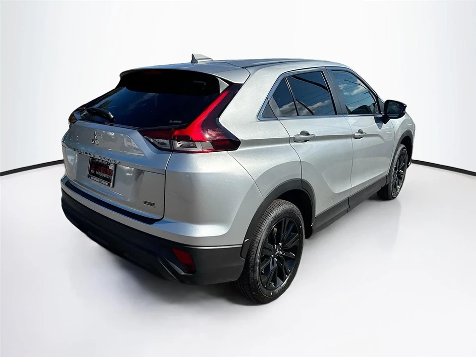 2025 Mitsubishi Eclipse Cross - Image 7 of 21