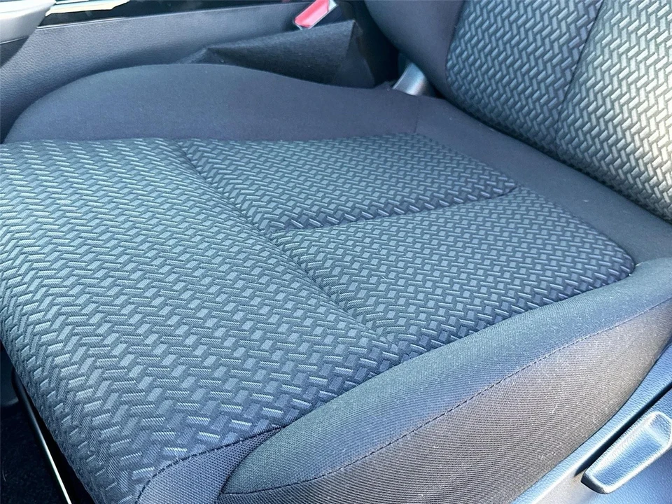 2025 Mitsubishi Eclipse Cross - Image 19 of 21