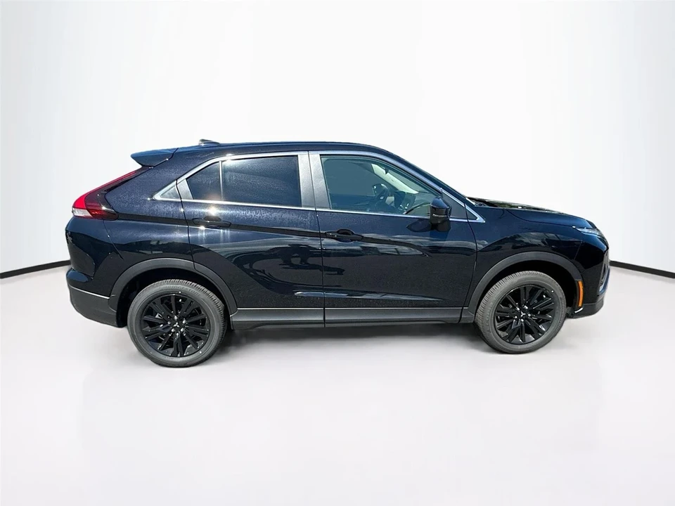 2025 Mitsubishi Eclipse Cross - Image 8 of 21