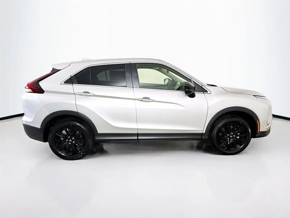 2025 Mitsubishi Eclipse Cross - Image 8 of 21