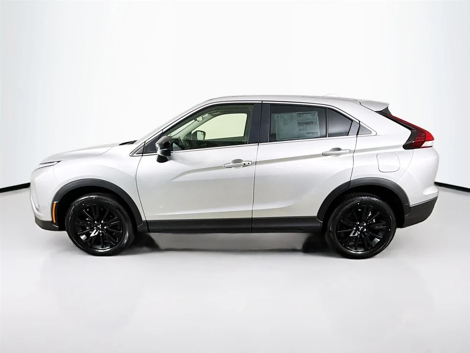 2025 Mitsubishi Eclipse Cross - Image 4 of 21