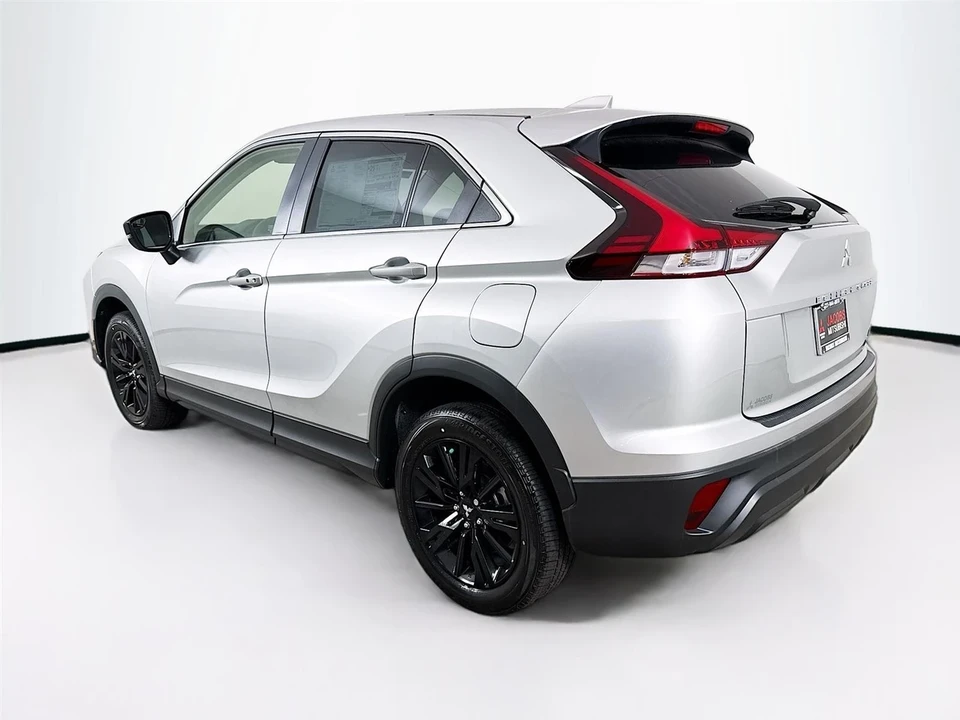 2025 Mitsubishi Eclipse Cross - Image 5 of 21