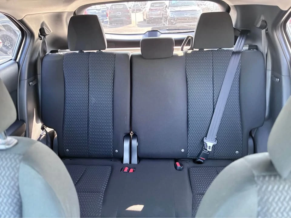 2025 Mitsubishi Eclipse Cross - Image 7 of 10