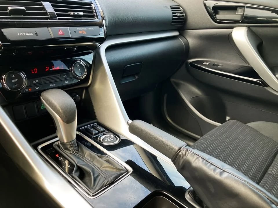 2025 Mitsubishi Eclipse Cross - Image 15 of 20