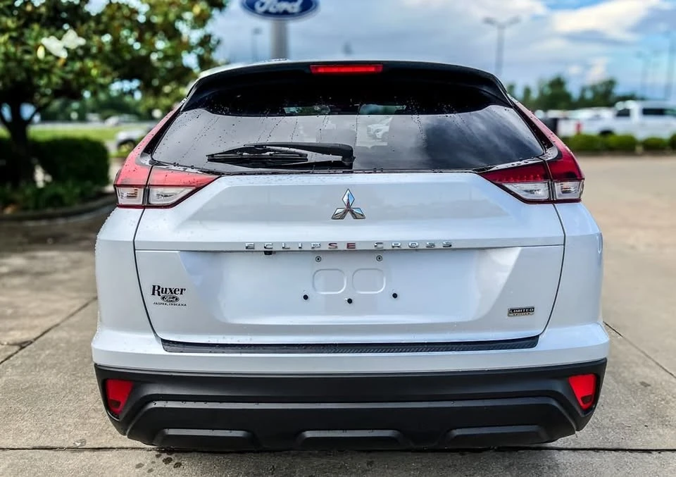 2025 Mitsubishi Eclipse Cross - Image 5 of 20