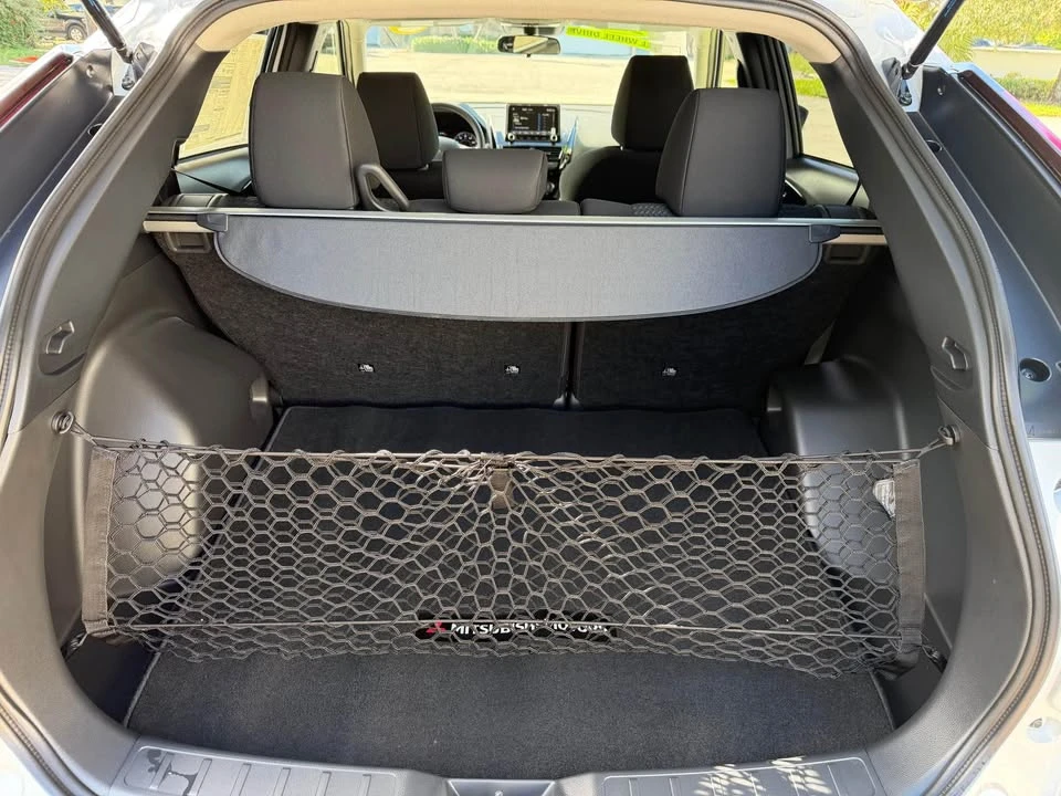 2025 Mitsubishi Eclipse Cross - Image 12 of 13