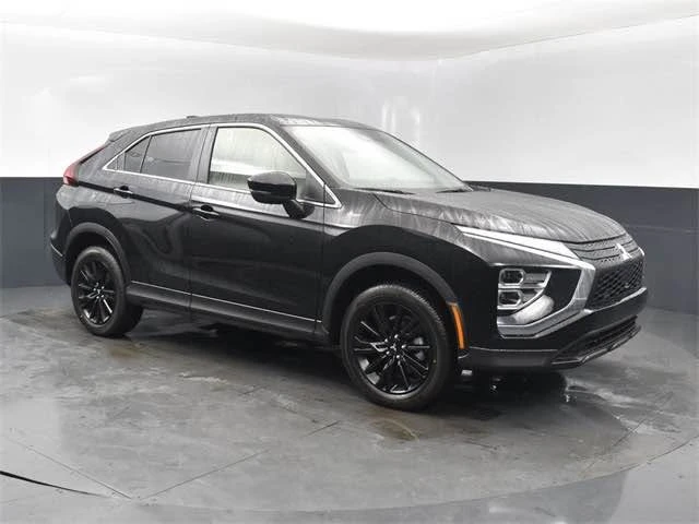 2025 Mitsubishi Eclipse Cross - Image 2 of 8