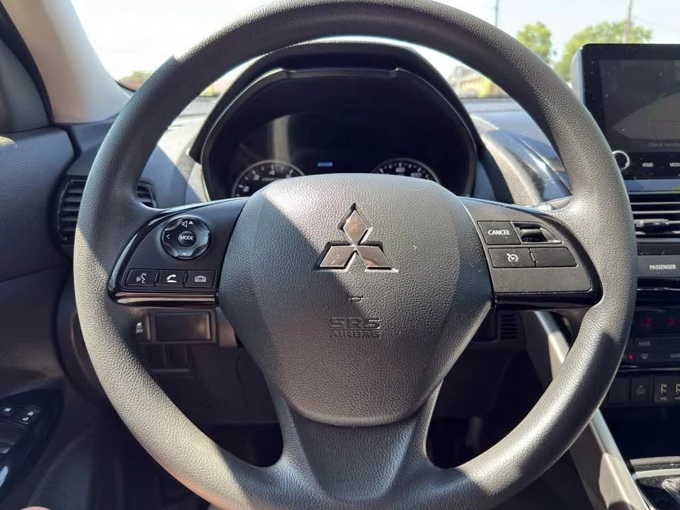 2025 Mitsubishi Eclipse Cross - Image 15 of 15