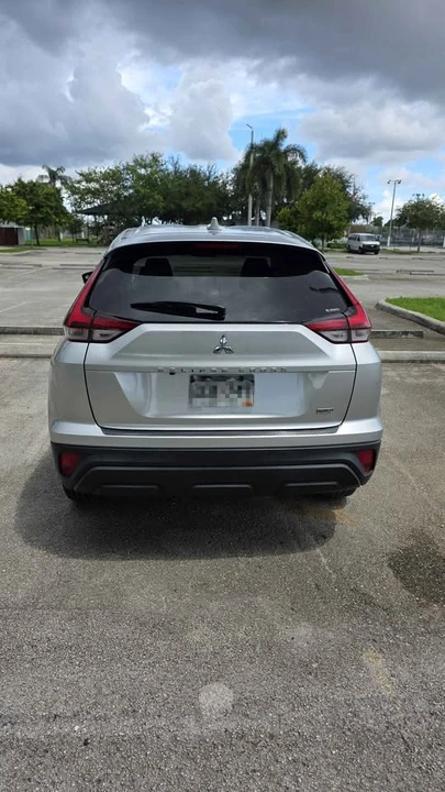 2025 Mitsubishi Eclipse Cross - Image 7 of 14