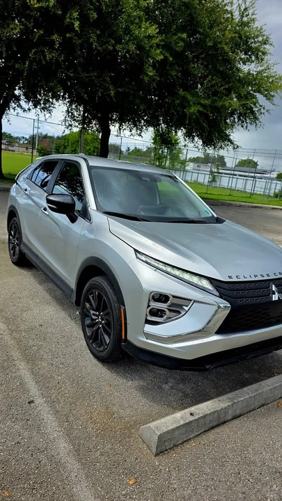 2025 Mitsubishi Eclipse Cross - Image 3 of 14