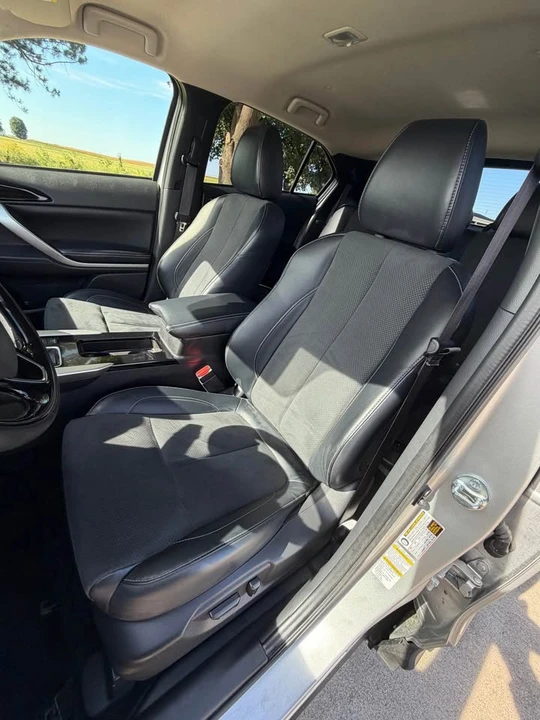 2025 Mitsubishi Eclipse Cross - Image 8 of 12