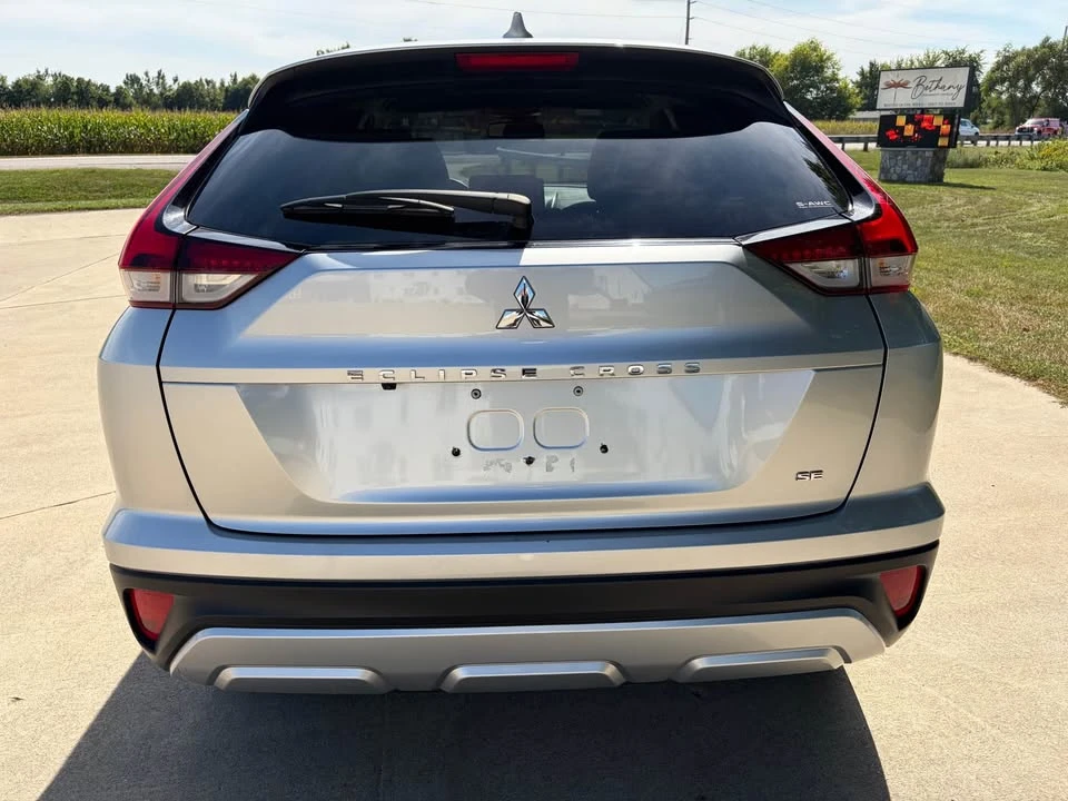 2025 Mitsubishi Eclipse Cross - Image 4 of 12