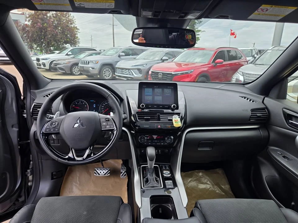 2025 Mitsubishi Eclipse Cross - Image 10 of 20