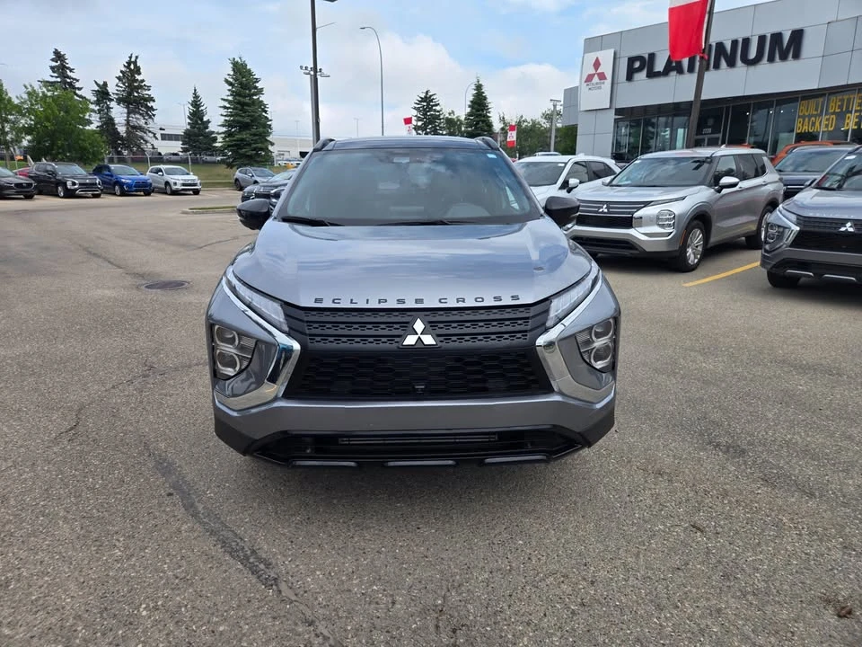 2025 Mitsubishi Eclipse Cross - Image 2 of 20