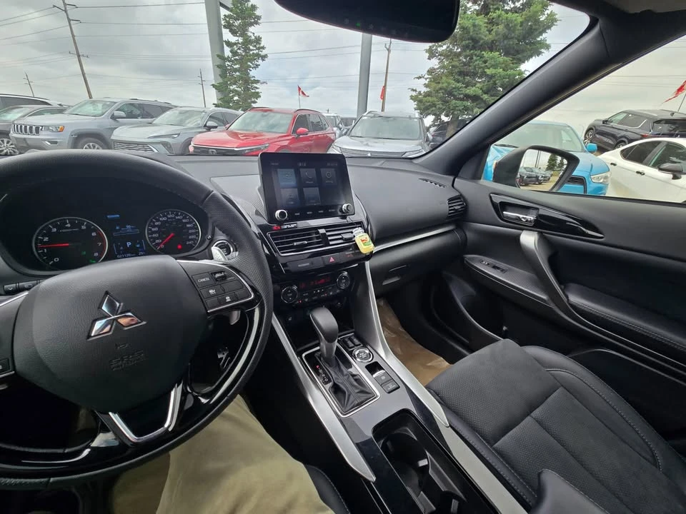 2025 Mitsubishi Eclipse Cross - Image 16 of 20