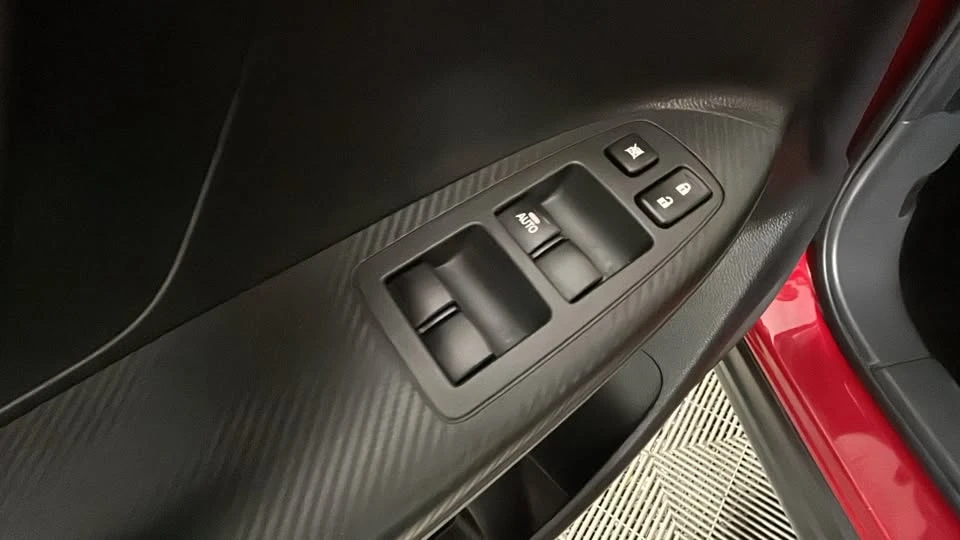 2025 Mitsubishi Eclipse Cross - Image 10 of 20