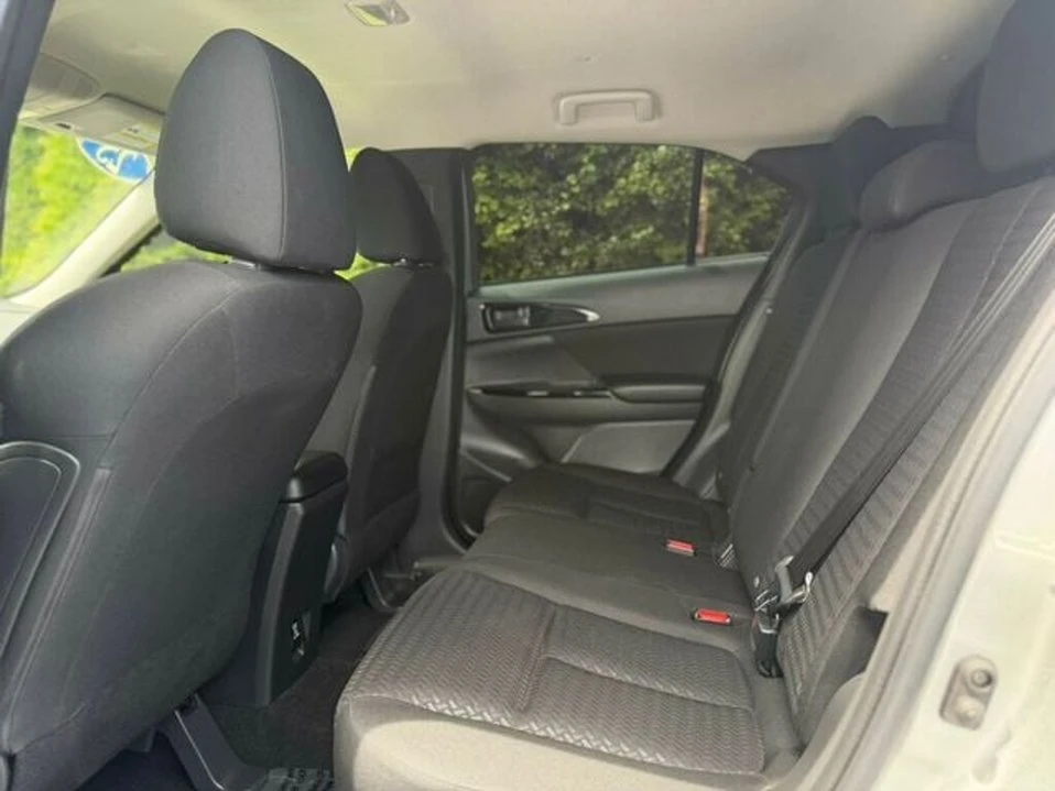 2025 Mitsubishi Eclipse Cross - Image 14 of 20