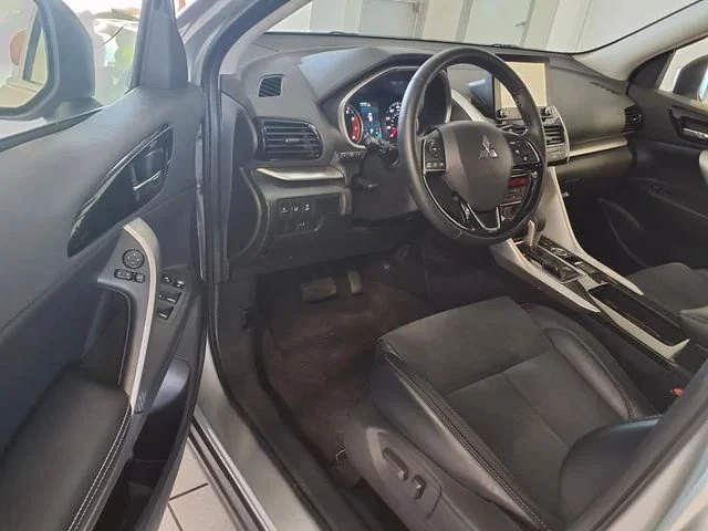 2025 Mitsubishi Eclipse Cross - Image 5 of 20