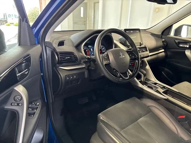 2025 Mitsubishi Eclipse Cross - Image 5 of 20