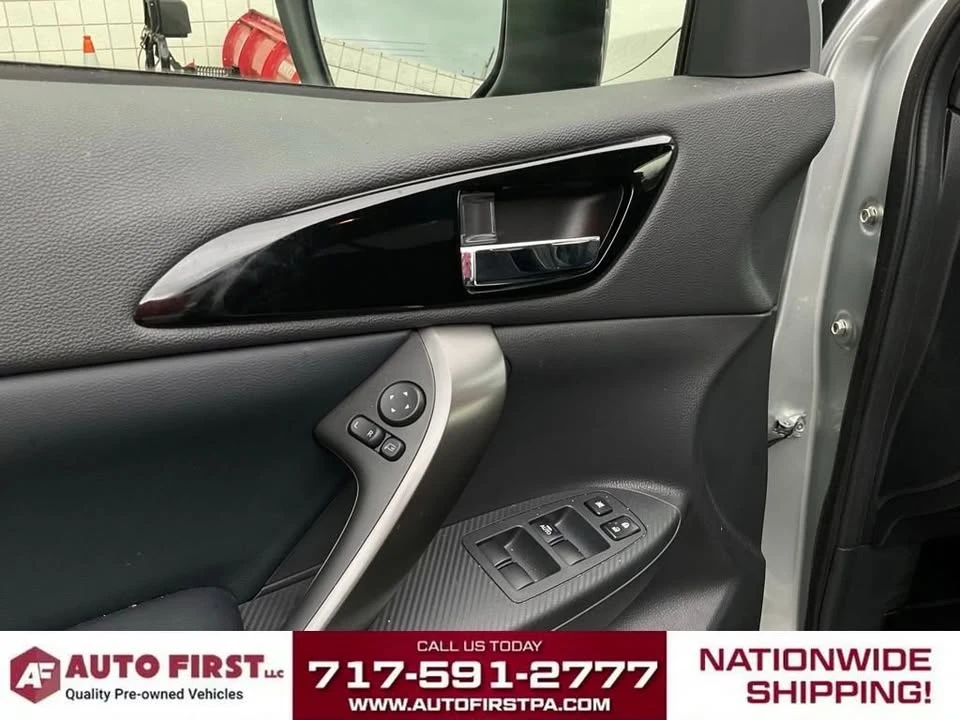 2025 Mitsubishi Eclipse Cross - Image 4 of 20