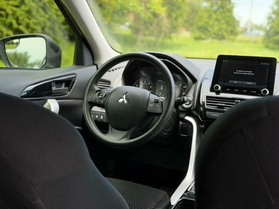 2025 Mitsubishi Eclipse Cross - Image 16 of 20