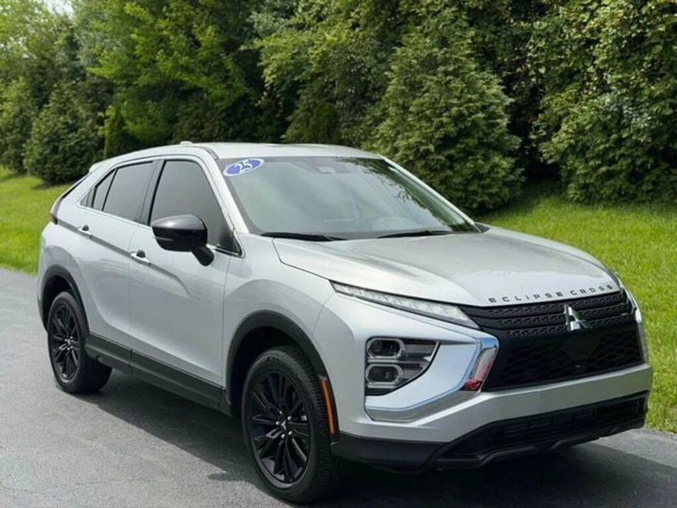2025 Mitsubishi Eclipse Cross - Image 11 of 20