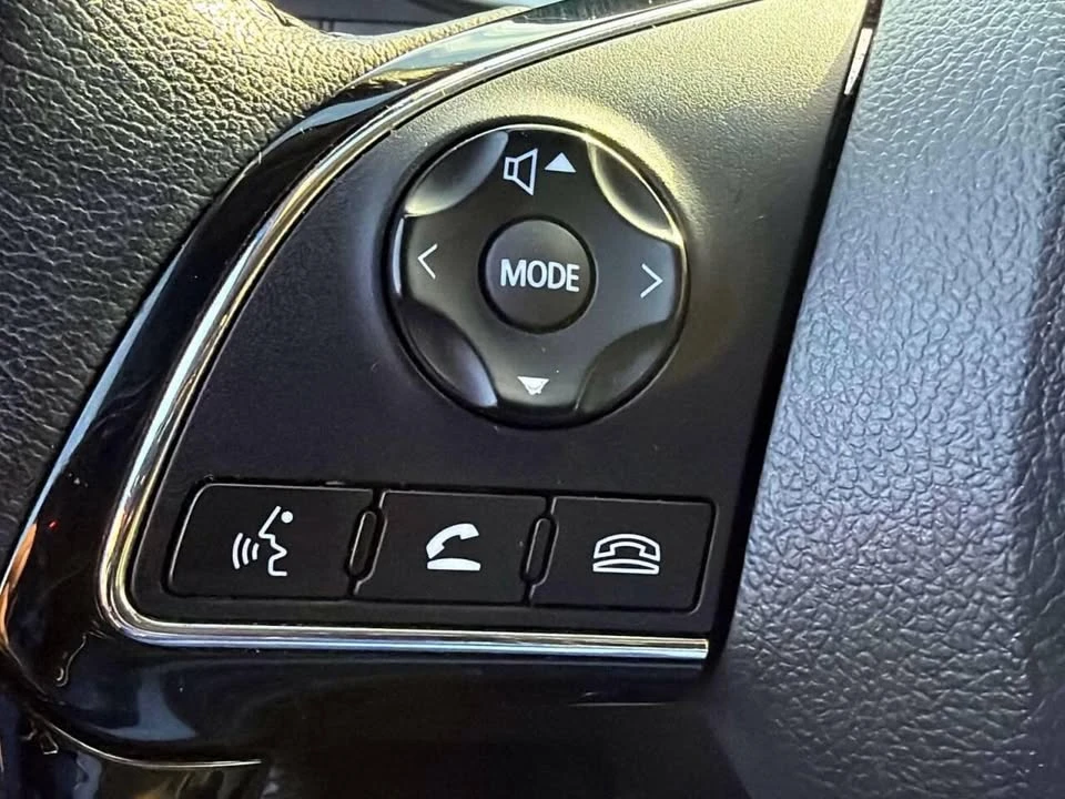 2025 Mitsubishi Eclipse Cross - Image 18 of 20