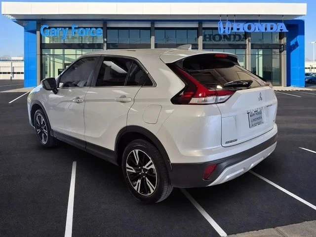 2025 Mitsubishi Eclipse Cross - Image 2 of 20