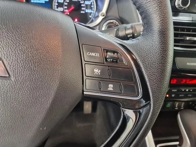 2025 Mitsubishi Eclipse Cross - Image 8 of 20