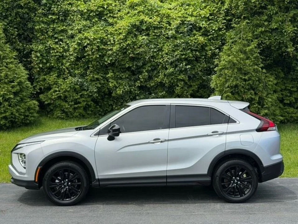 2025 Mitsubishi Eclipse Cross - Image 7 of 20