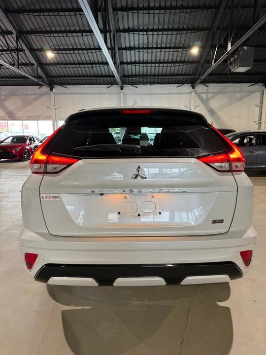 2025 Mitsubishi Eclipse Cross - Image 4 of 11