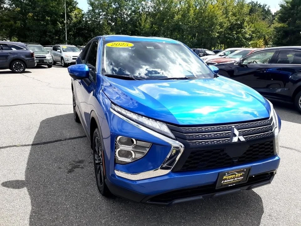 2025 Mitsubishi Eclipse Cross - Image 11 of 20