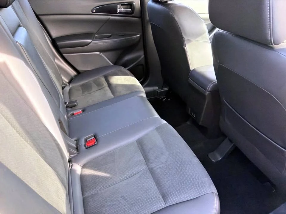 2025 Mitsubishi Eclipse Cross - Image 10 of 20