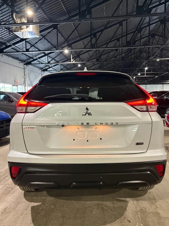 2025 Mitsubishi Eclipse Cross - Image 9 of 11