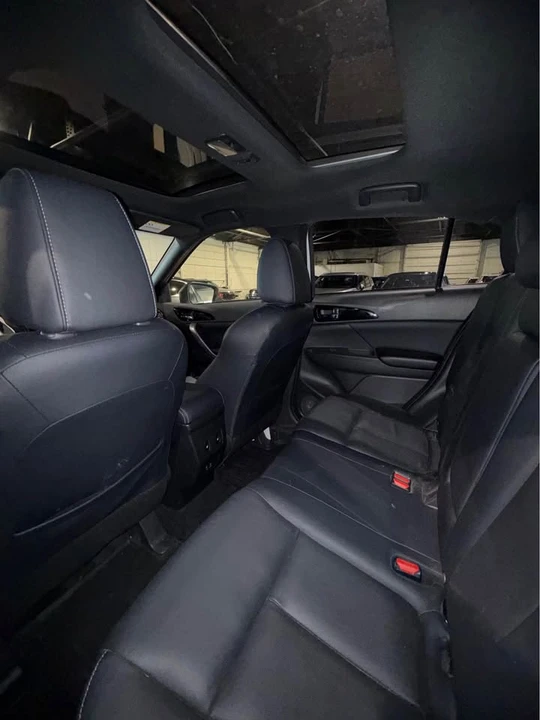 2025 Mitsubishi Eclipse Cross - Image 9 of 11