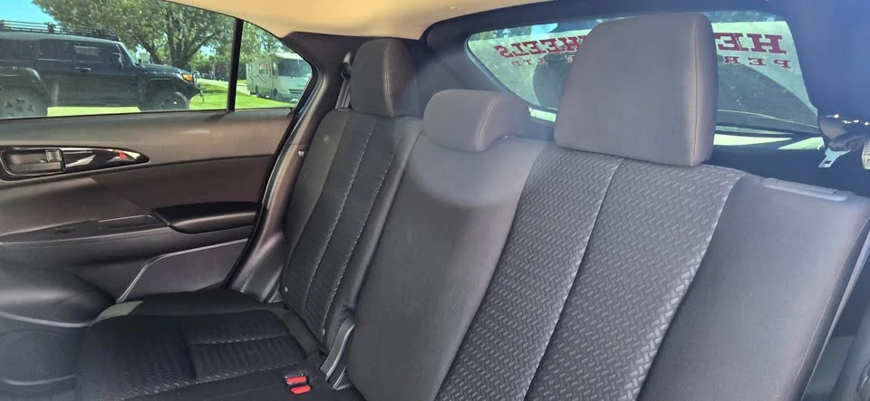 2025 Mitsubishi Eclipse Cross - Image 9 of 13