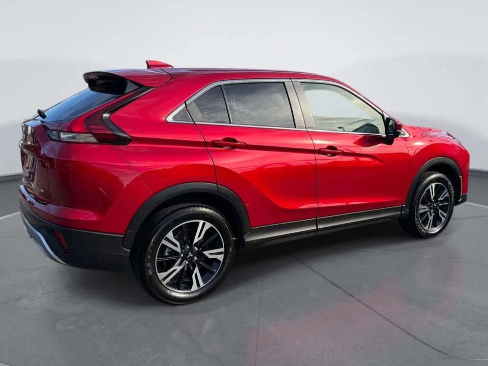 2025 Mitsubishi Eclipse Cross - Image 3 of 20