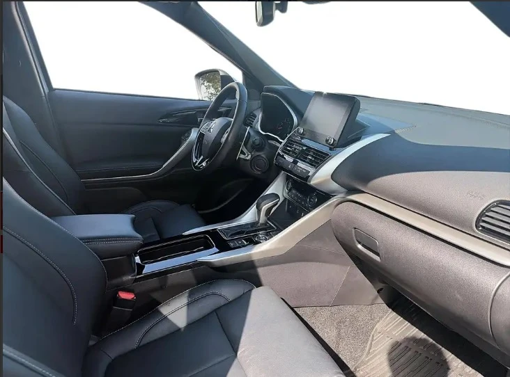 2025 Mitsubishi Eclipse Cross - Image 10 of 20