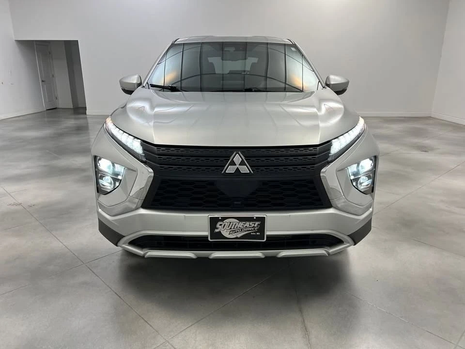 2025 Mitsubishi Eclipse Cross - Image 3 of 20