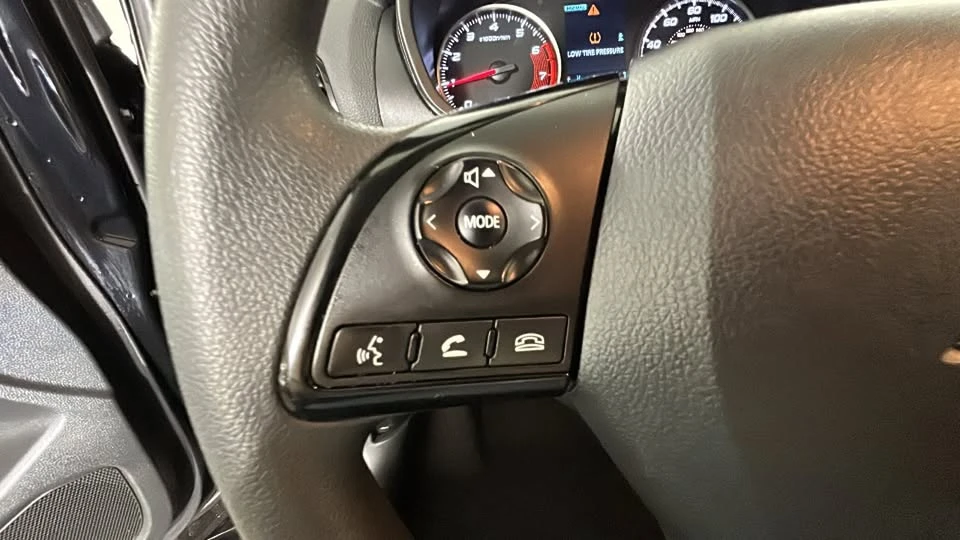 2025 Mitsubishi Eclipse Cross - Image 16 of 20