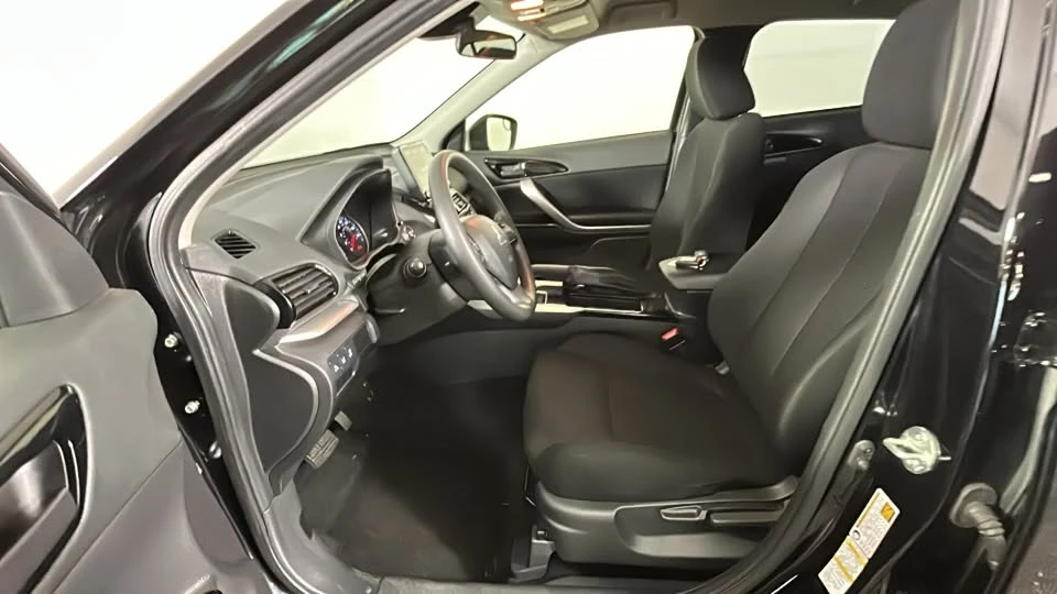 2025 Mitsubishi Eclipse Cross - Image 11 of 20