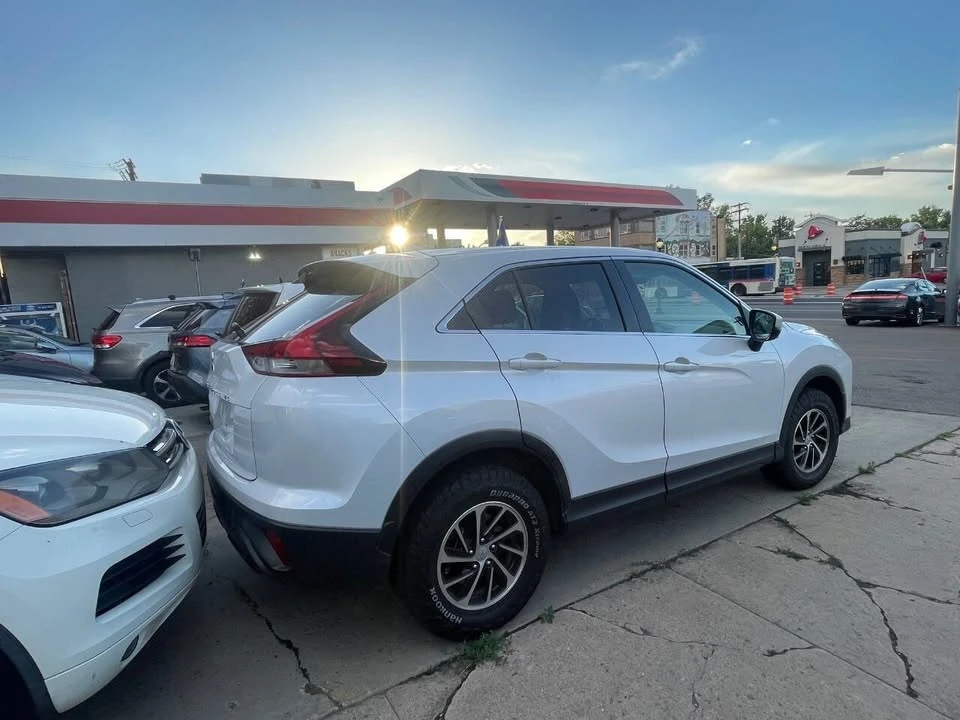 2025 Mitsubishi Eclipse Cross - Image 5 of 9
