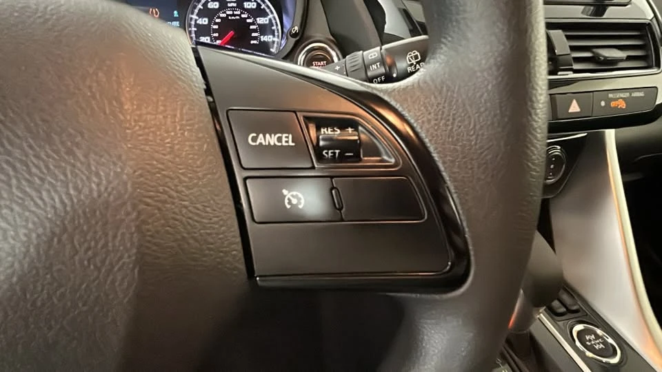 2025 Mitsubishi Eclipse Cross - Image 17 of 20