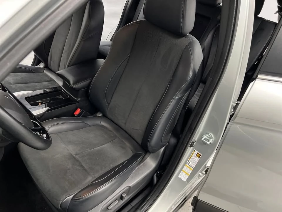 2025 Mitsubishi Eclipse Cross - Image 11 of 20