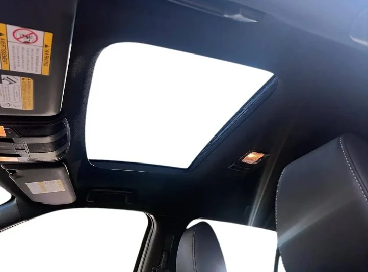 2025 Mitsubishi Eclipse Cross - Image 19 of 20