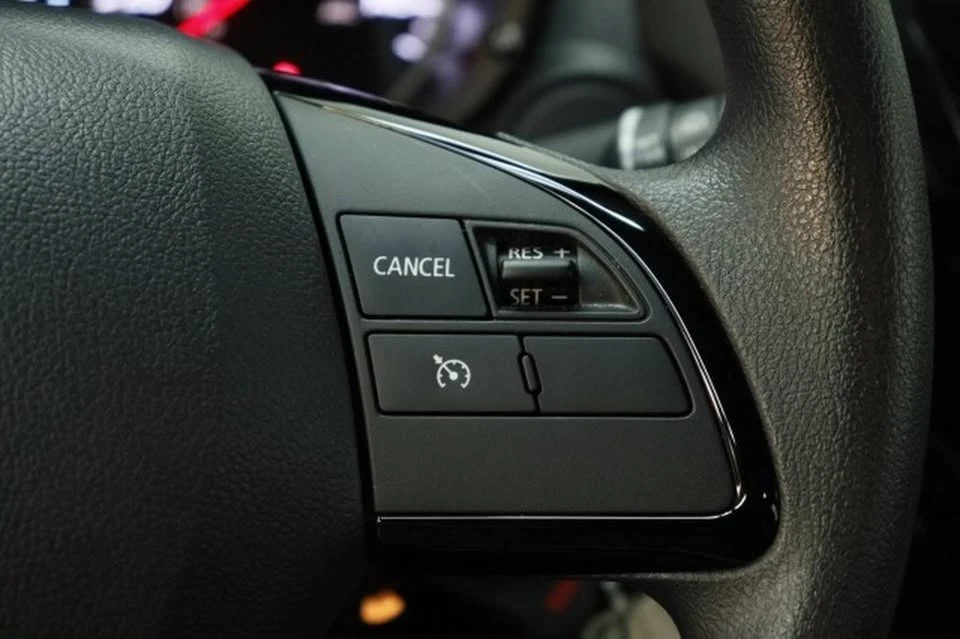2025 Mitsubishi Eclipse Cross - Image 12 of 20