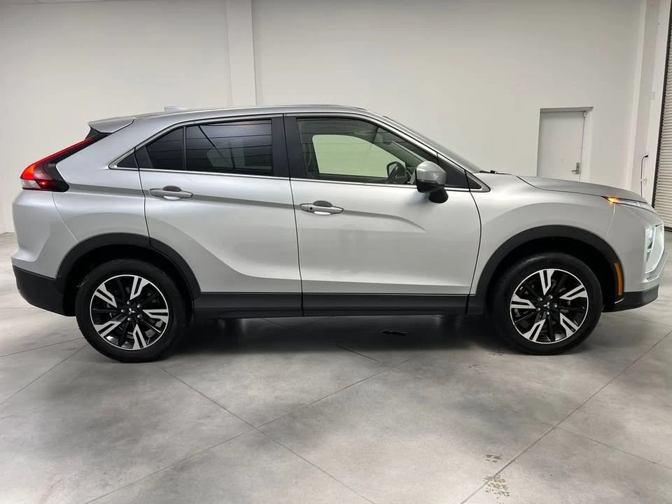 2025 Mitsubishi Eclipse Cross - Image 10 of 20